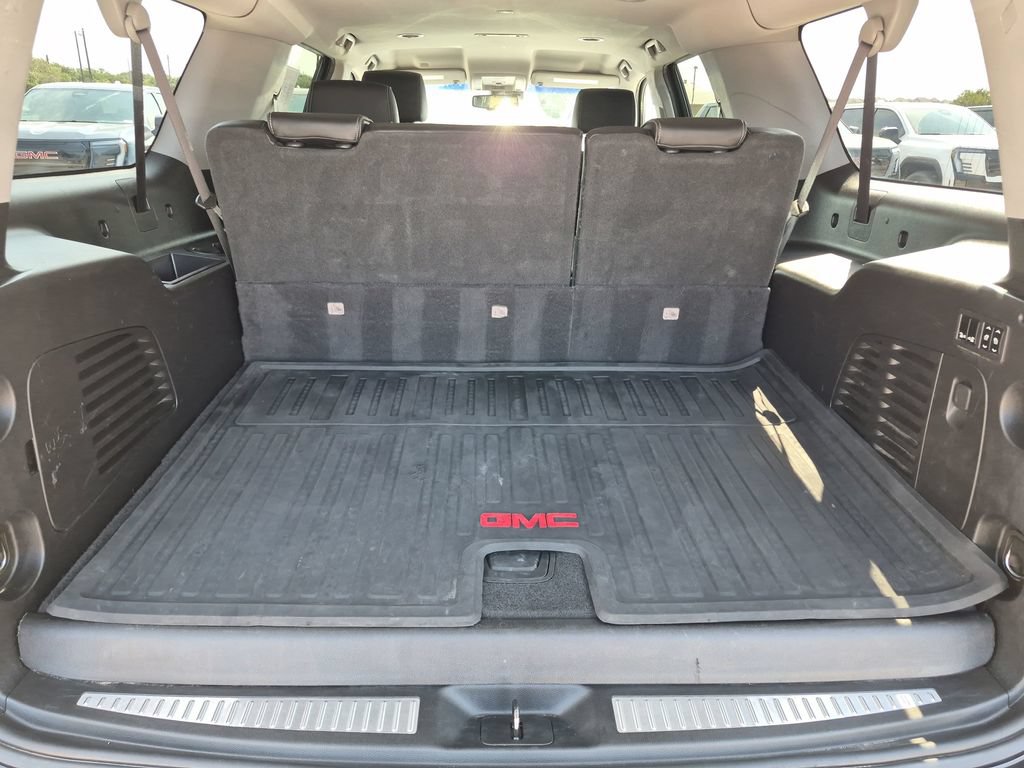 Used 2019 GMC Yukon XL Denali AWD/4WD image 45