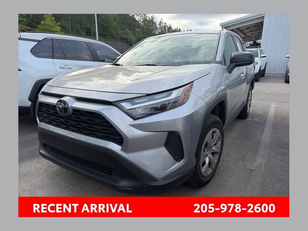 Used 2023 Toyota RAV4 LE FWD image 1