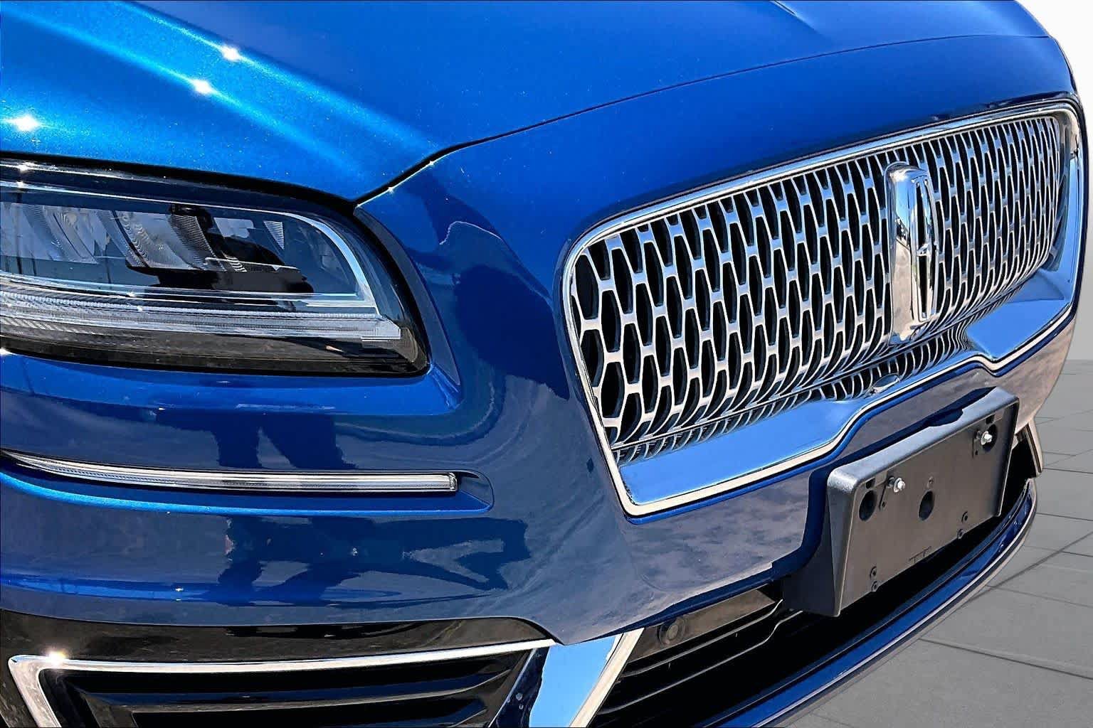 Used 2020 Lincoln Nautilus Reserve w/ Equipment Group 201A FWD image 30