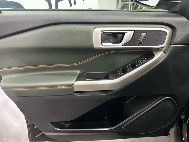 Used 2022 Ford Explorer Timberline image 8