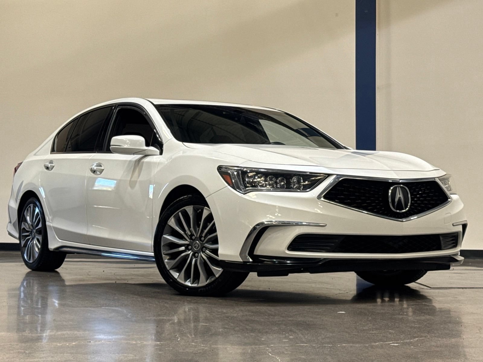 Used 2020 Acura RLX w/ Technology Package FWD image 2