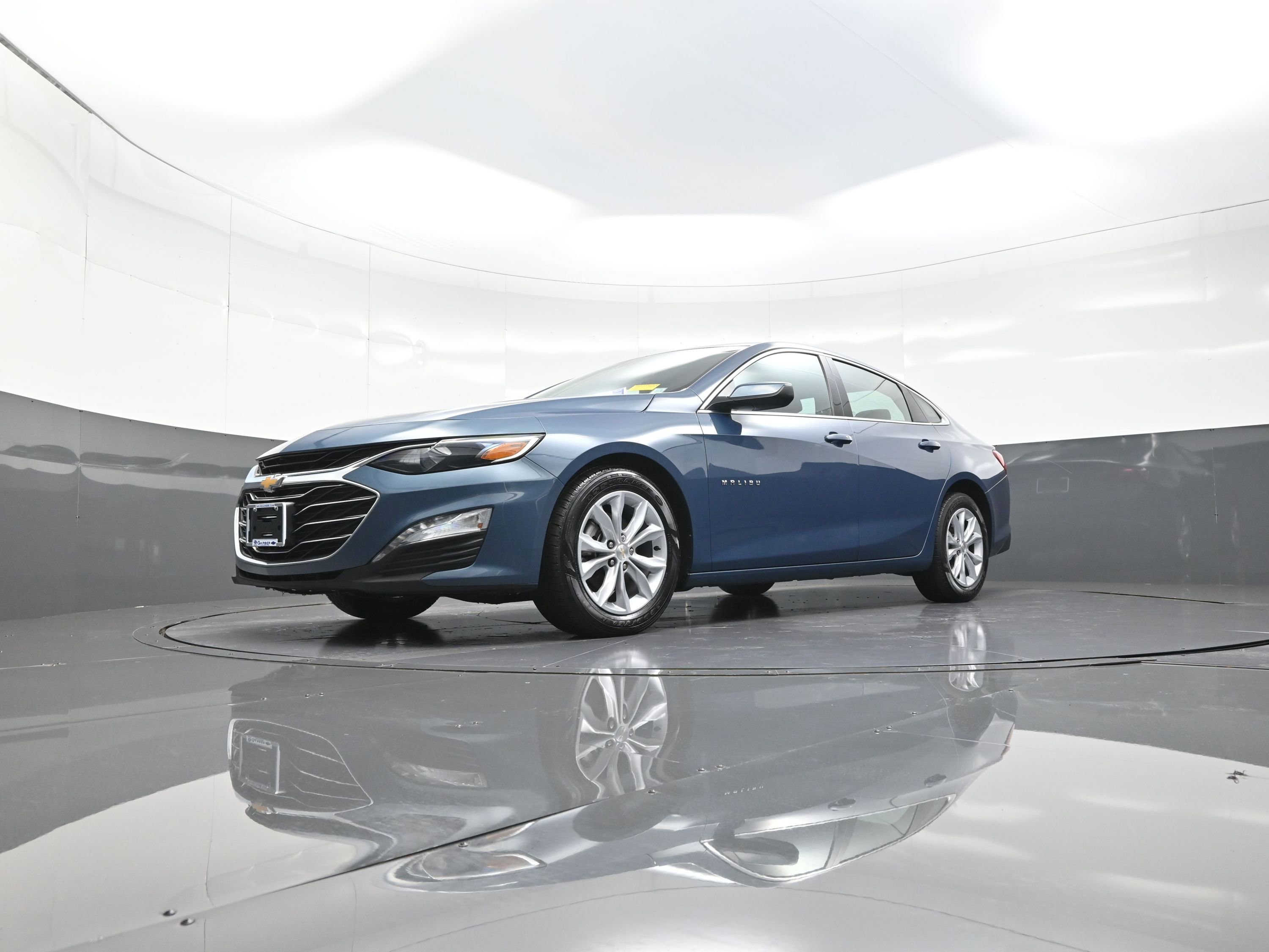 Used 2024 Chevrolet Malibu LT image 11