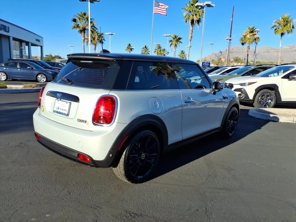 Used 2022 MINI Cooper SE image 12
