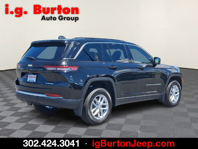 New 2026 Jeep Grand Cherokee Laredo X AWD/4WD image 4