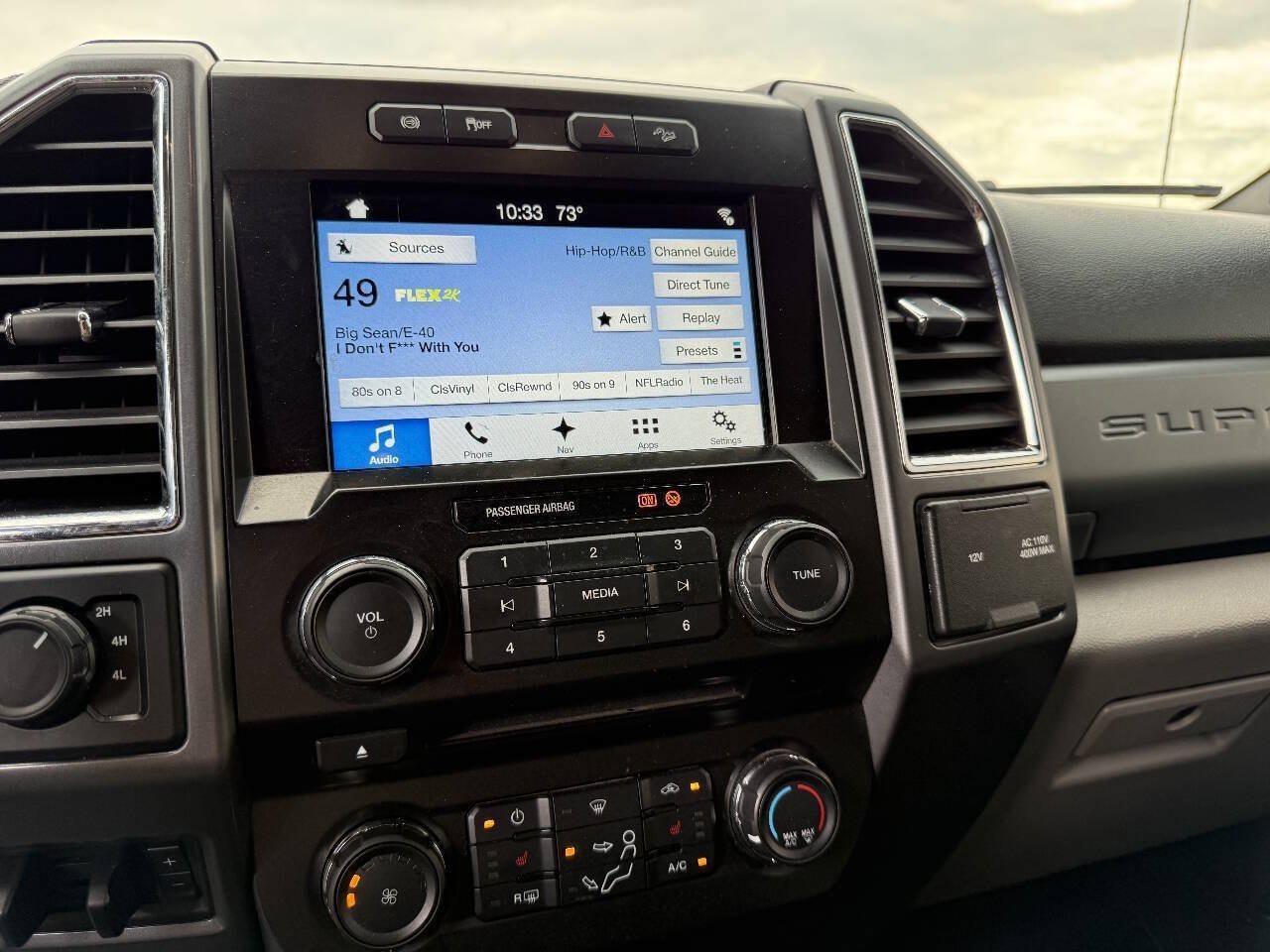 Used 2017 Ford F250 XLT w/ XLT Premium Package AWD/4WD image 24