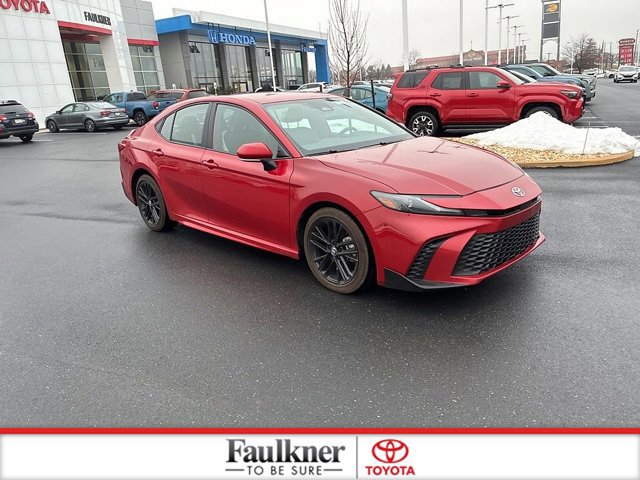 Certified 2025 Toyota Camry SE image 2