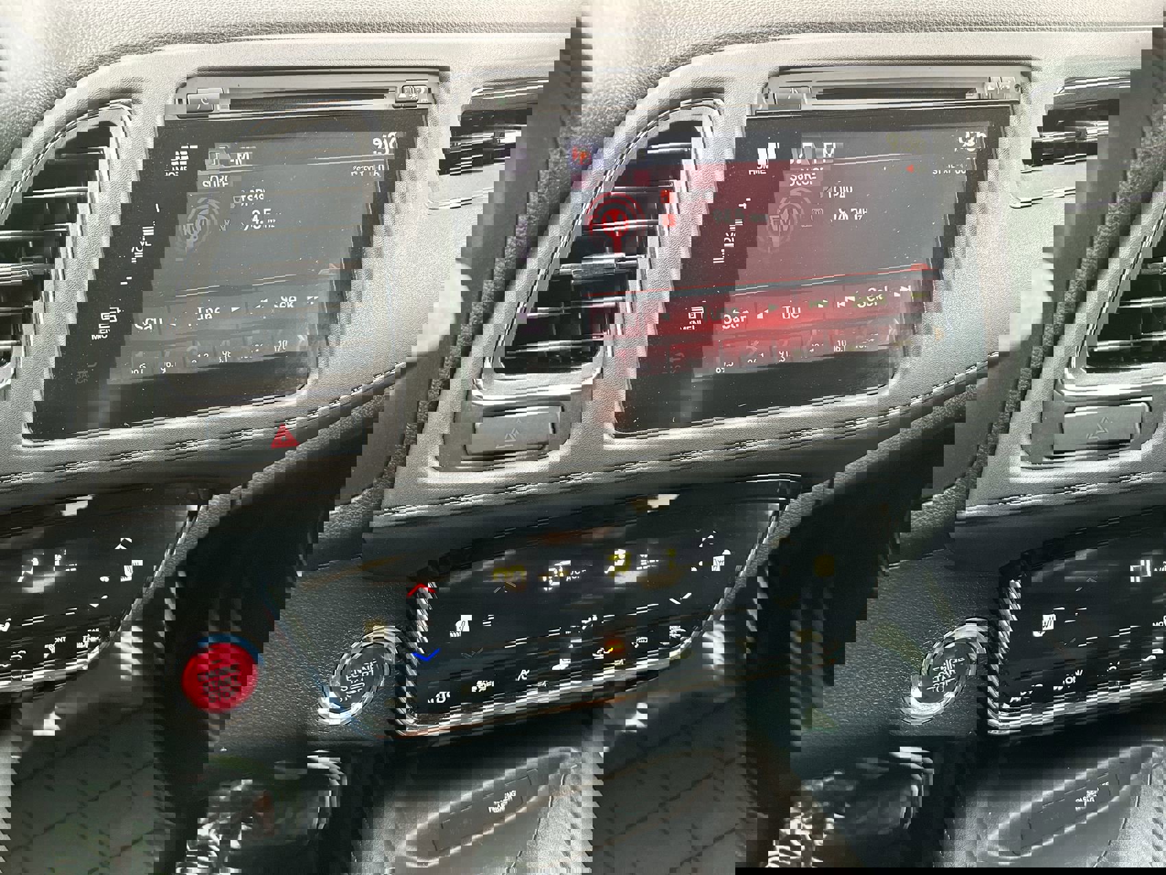 Used 2018 Honda HR-V EX image 16