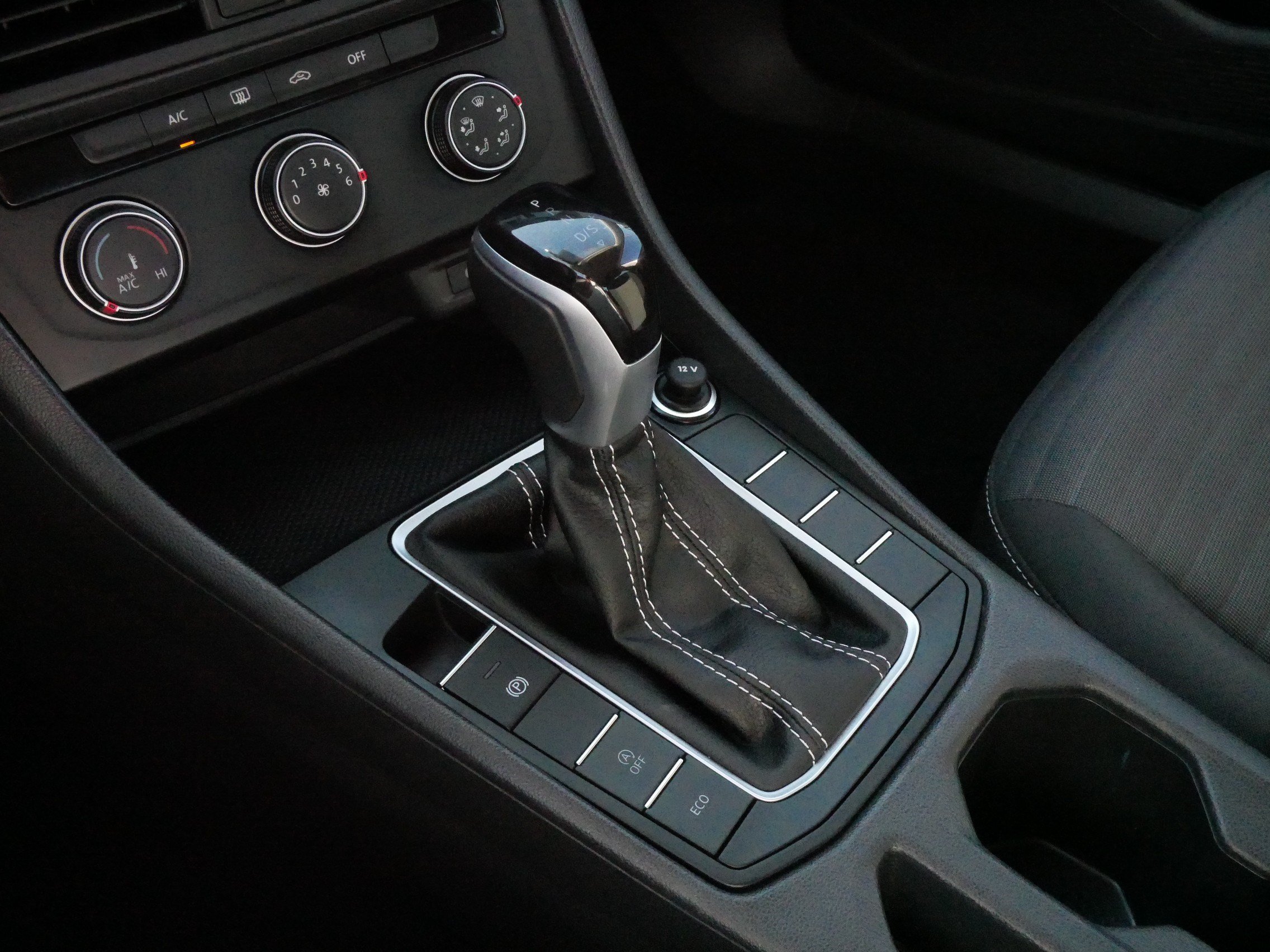 Used 2024 Volkswagen Jetta S FWD image 24