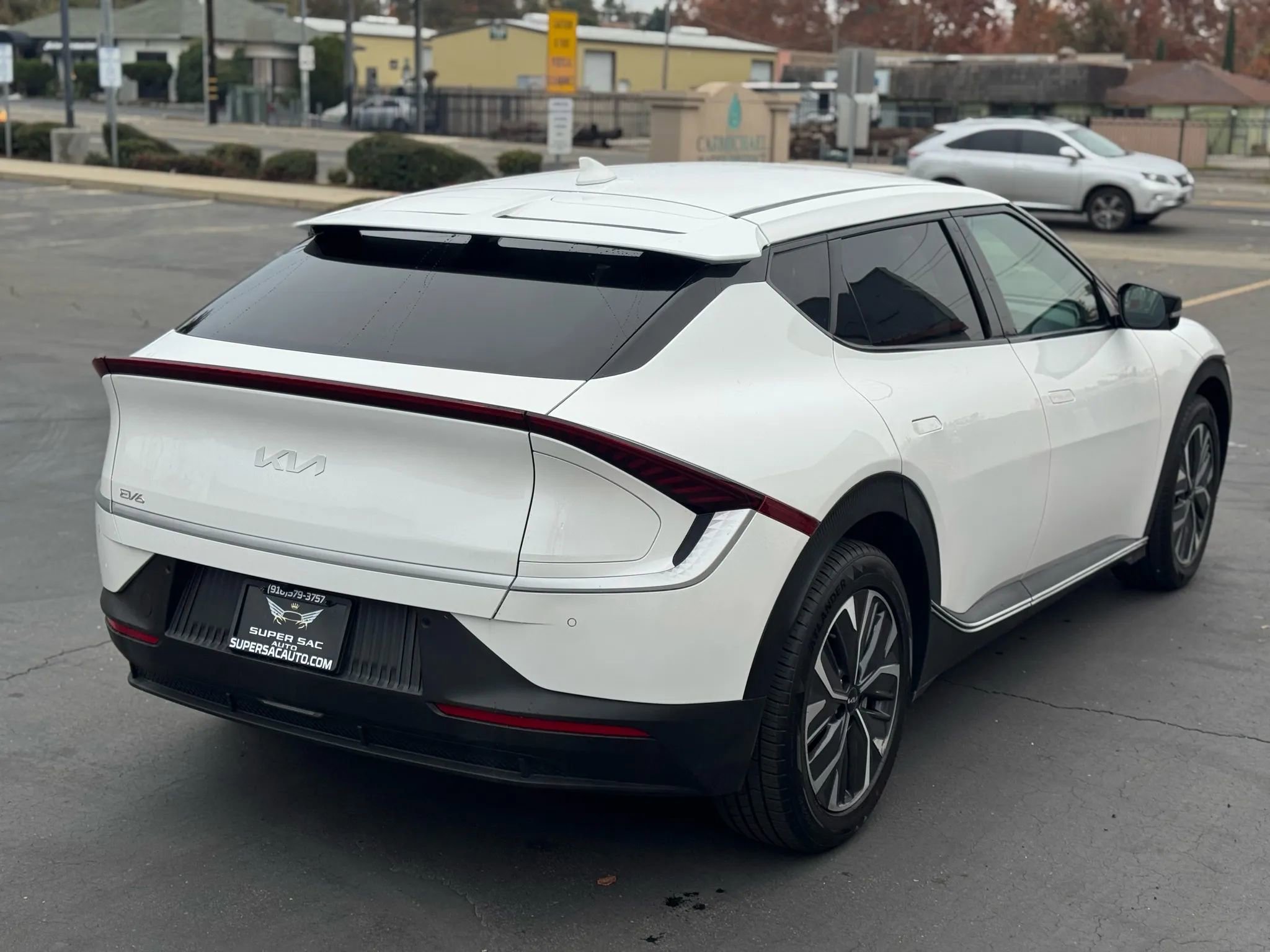 Used 2024 Kia EV6 Light image 6