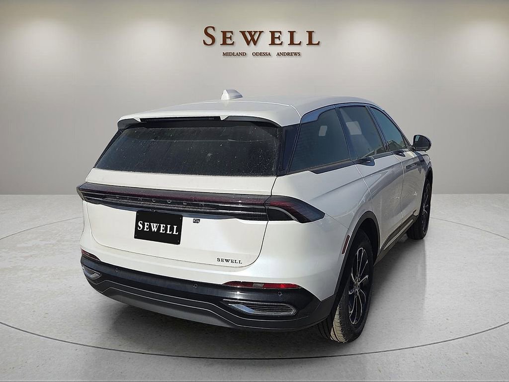 New 2026 Lincoln Nautilus Premier AWD/4WD image 4