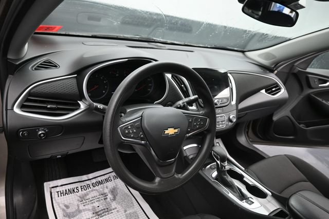 Used 2024 Chevrolet Malibu LT FWD image 13