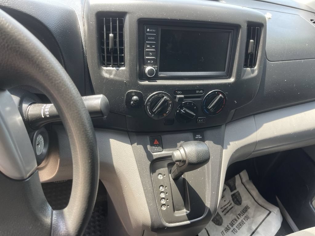 Used 2020 Nissan NV200 S FWD image 5
