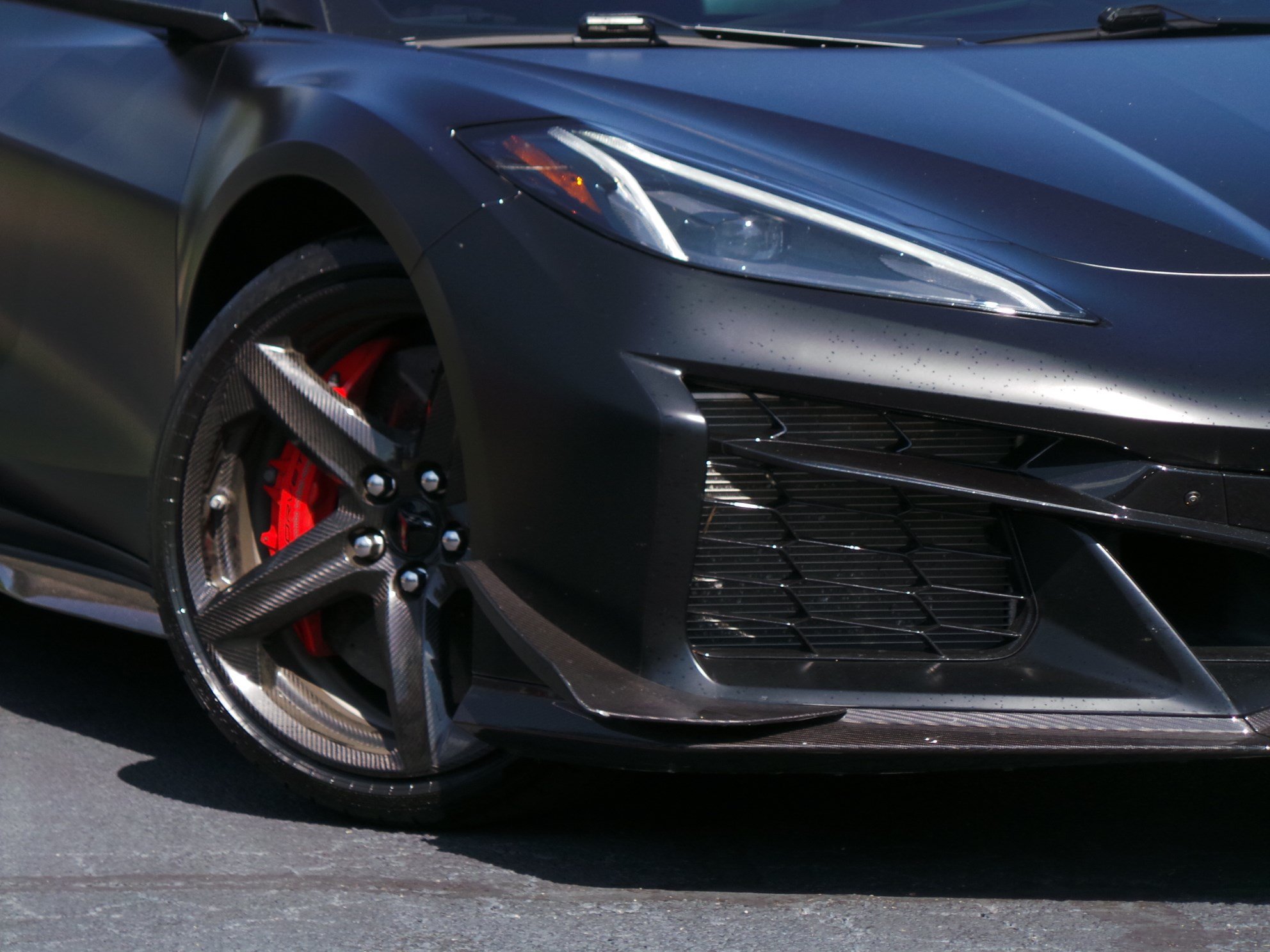 Used 2023 Chevrolet Corvette Z06 w/ Z07 Performance Package RWD image 20