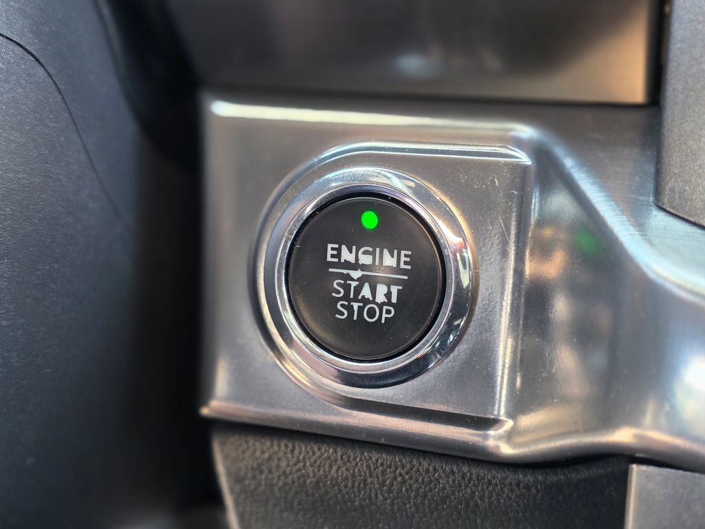 Used 2023 Ford F150 Lariat image 33