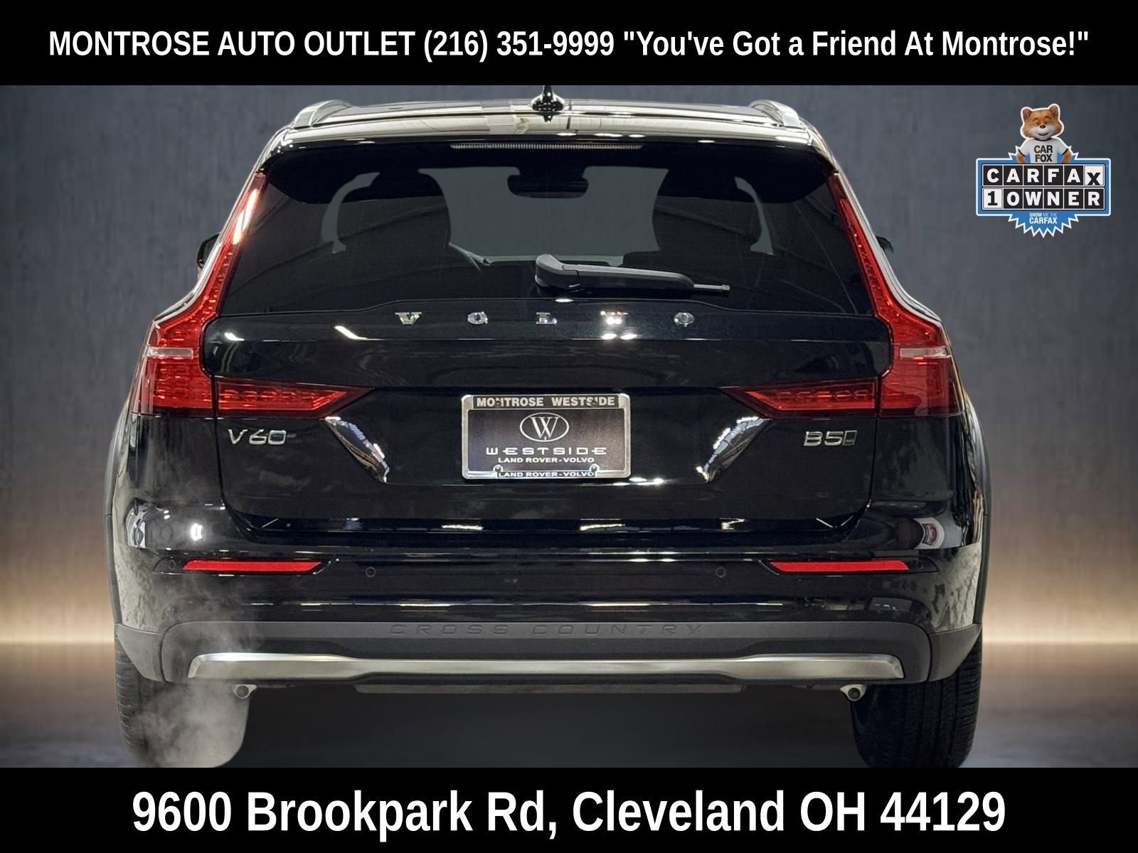 Used 2025 Volvo V60 B5 Cross Country Plus image 5