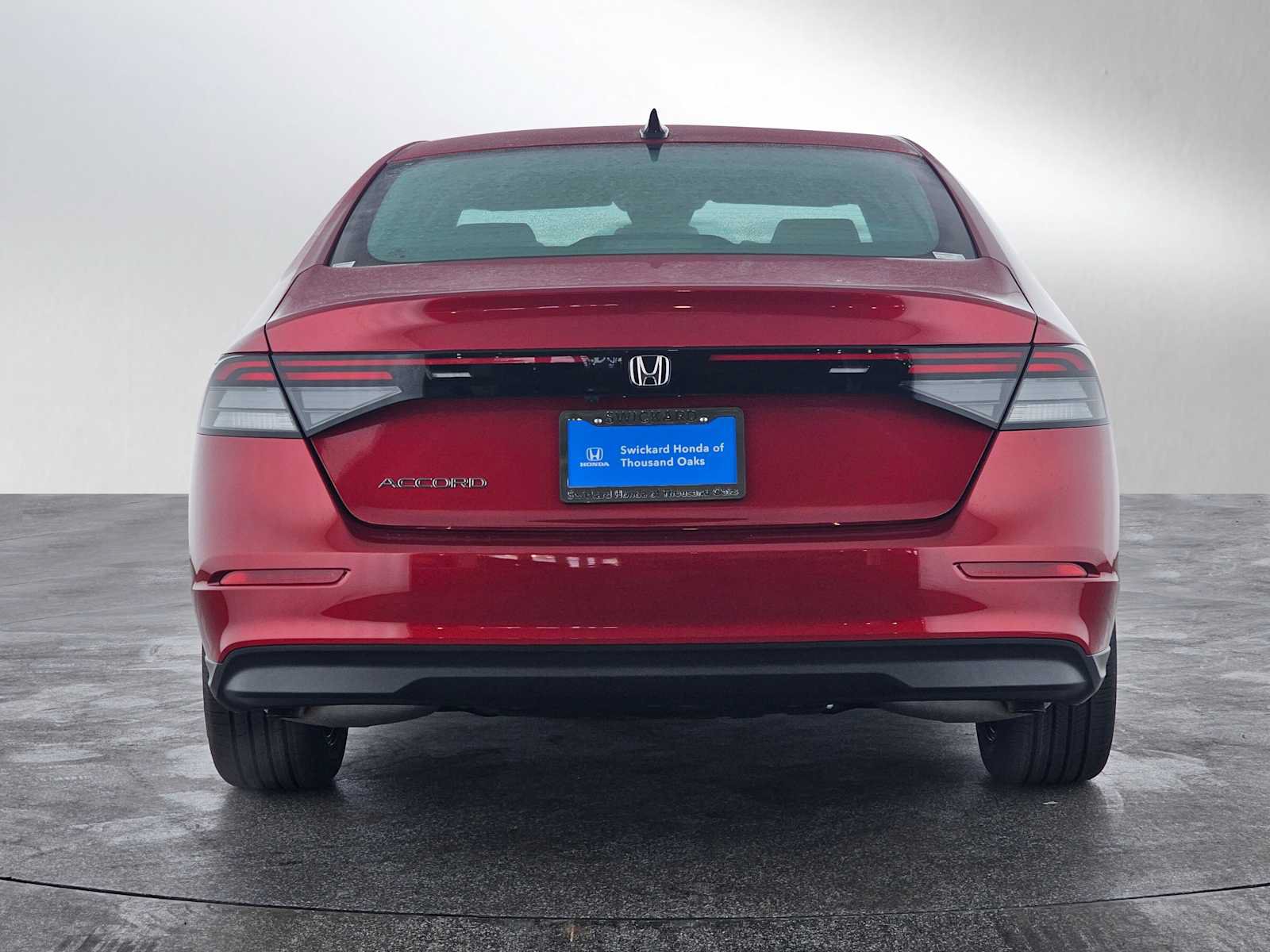Used 2025 Honda Accord SE image 4