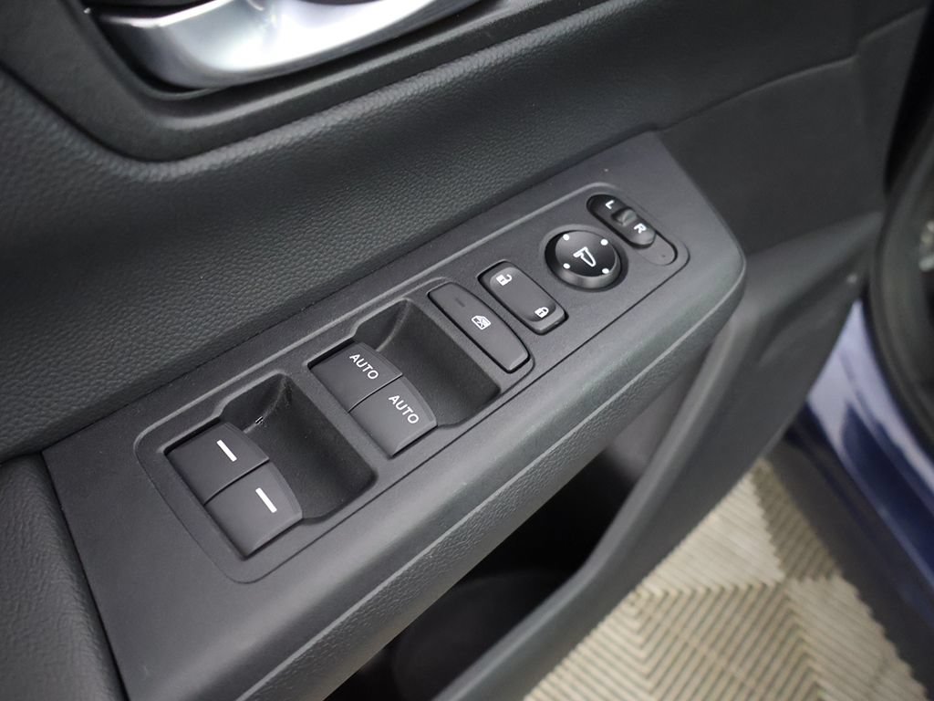 Used 2026 Honda CR-V TrailSport image 39