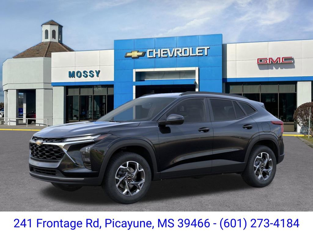 New 2026 Chevrolet Trax LT w/ LT Convenience Package FWD image 2