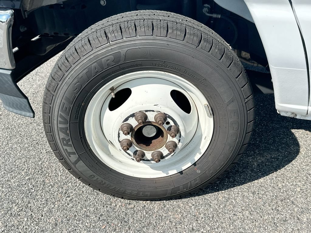 Used 2022 Ford E-450 and Econoline 450 Super Duty RWD image 23