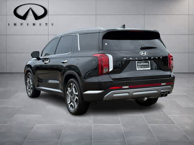 Used 2024 Hyundai Palisade Limited FWD image 5