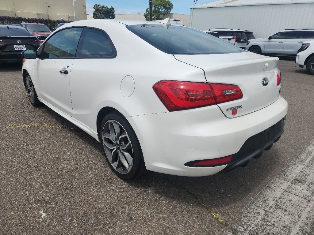 Used 2016 Kia Forte Koup SX FWD image 10