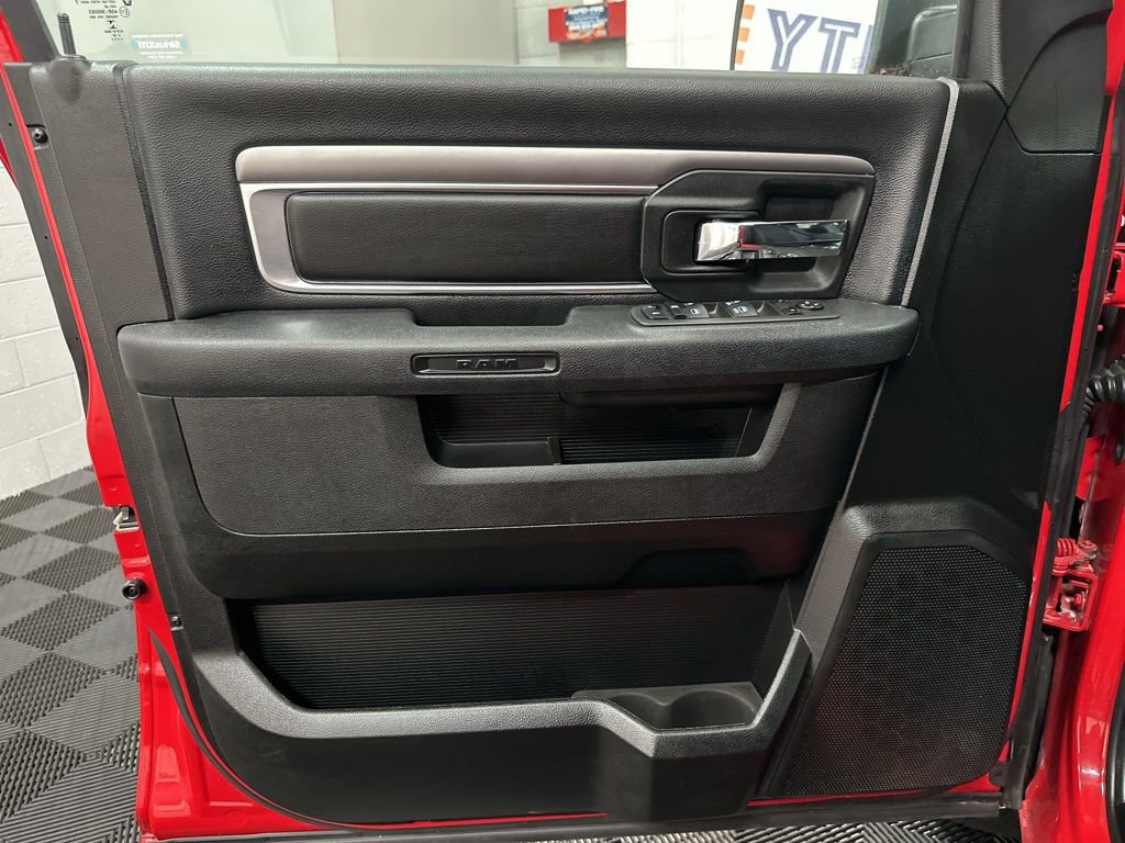 Used 2022 RAM 1500 Classic Warlock w/ Electronics Group AWD/4WD image 19