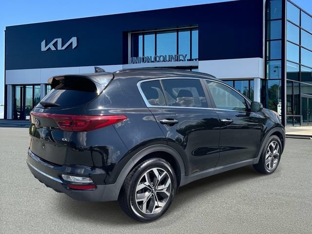 Certified 2022 Kia Sportage EX w/ EX Technology Package FWD image 6
