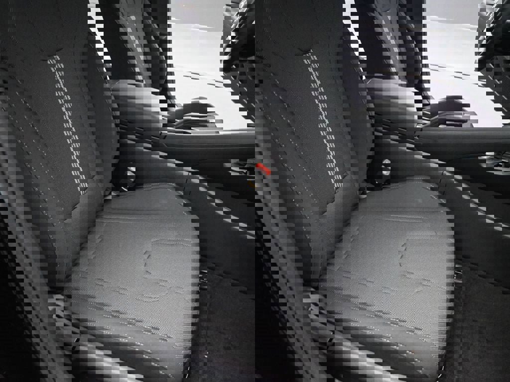 New 2026 Hyundai Elantra SE image 27