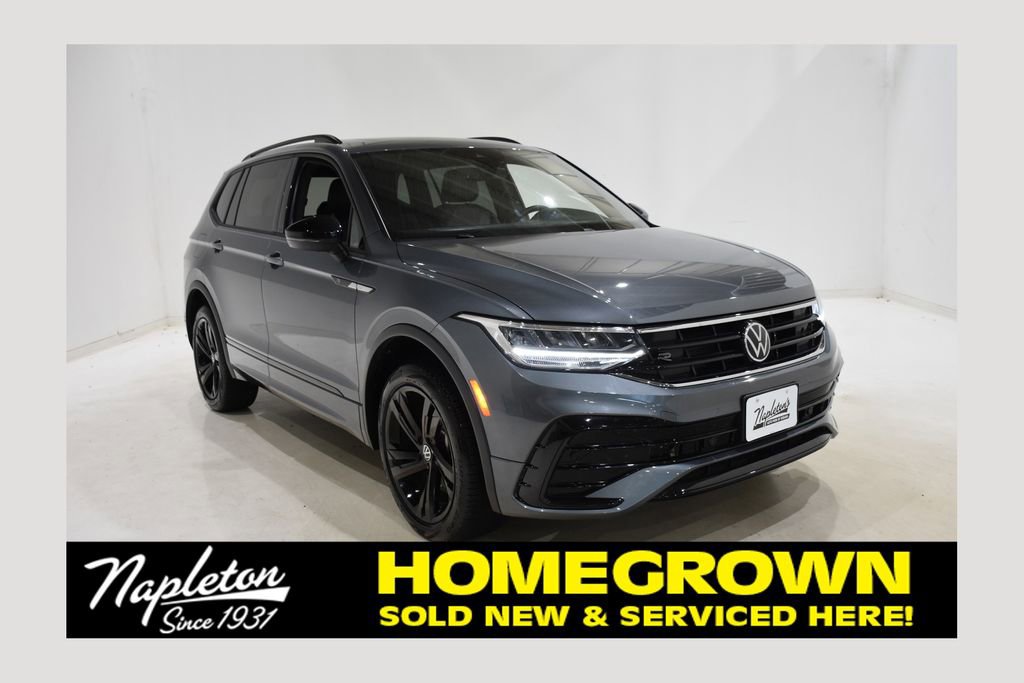 Used 2024 Volkswagen Tiguan SE R-Line image 1