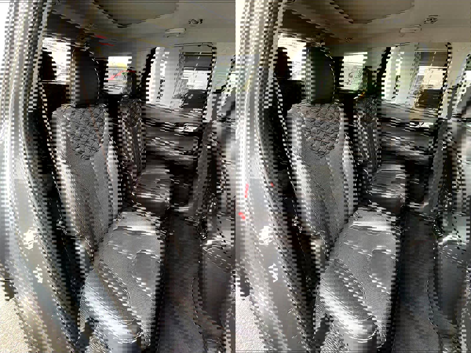 Used 2022 Hyundai Palisade Limited image 16