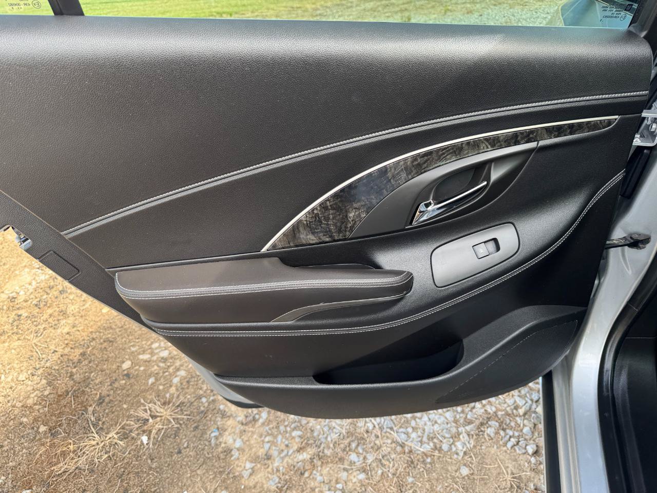 Used 2014 Buick LaCrosse Leather FWD image 14