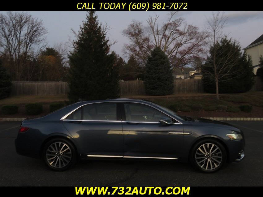 Used 2018 Lincoln Continental Select w/ Continental Climate Package image 4