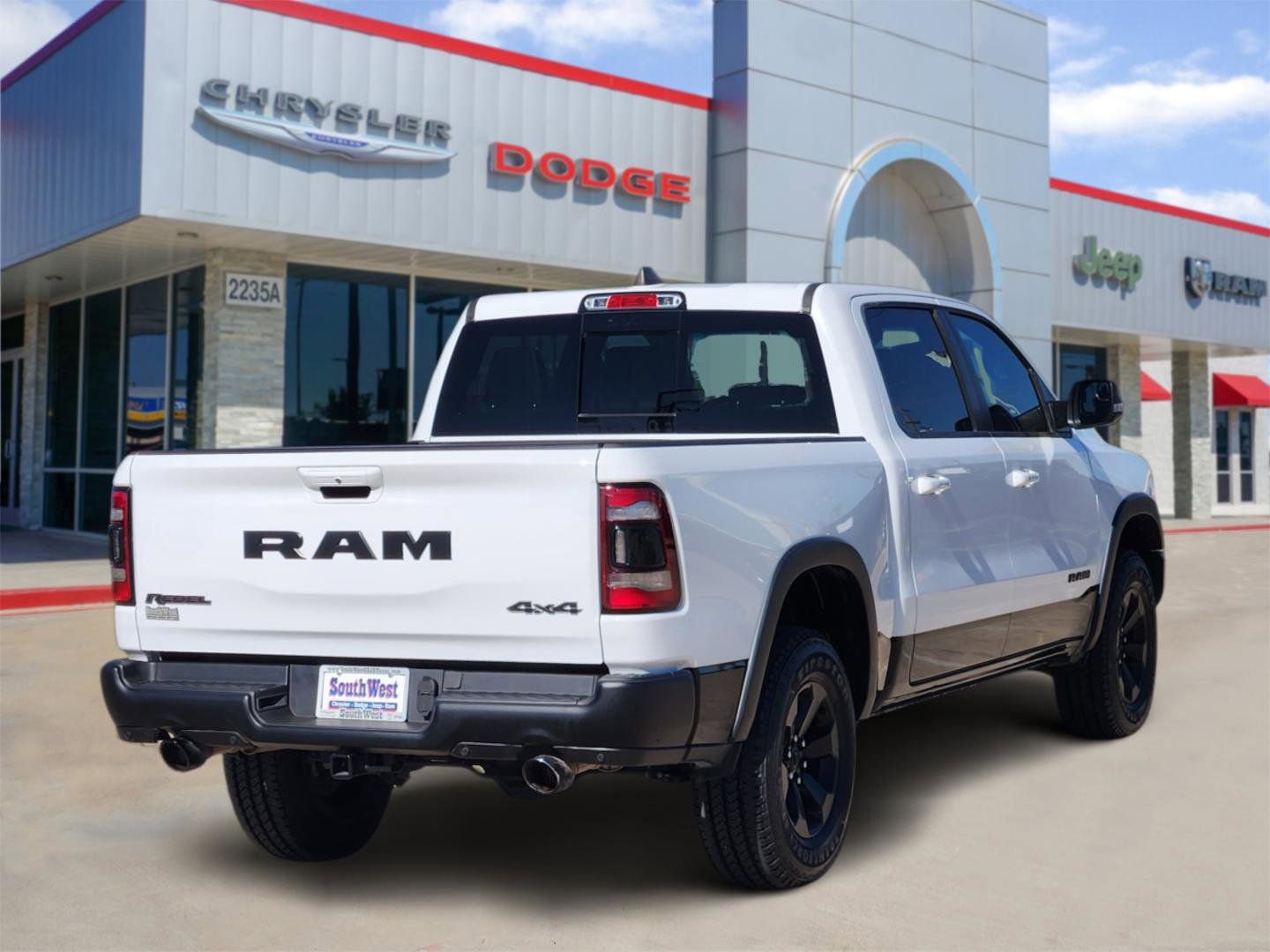 Used 2021 RAM 1500 Rebel w/ Rebel Level 2 Equipment Group AWD/4WD image 5