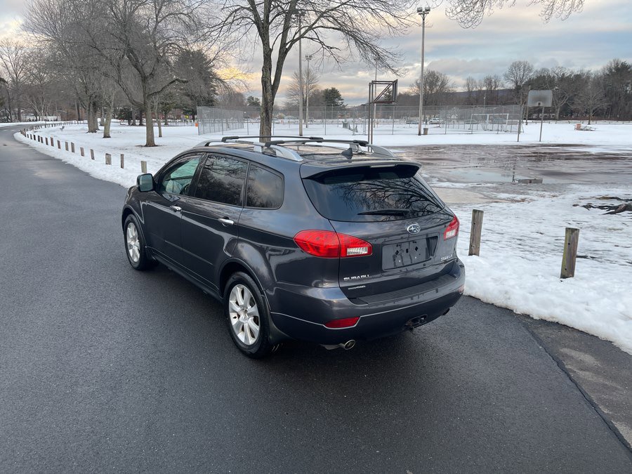 Used 2011 Subaru Tribeca Touring AWD/4WD image 32
