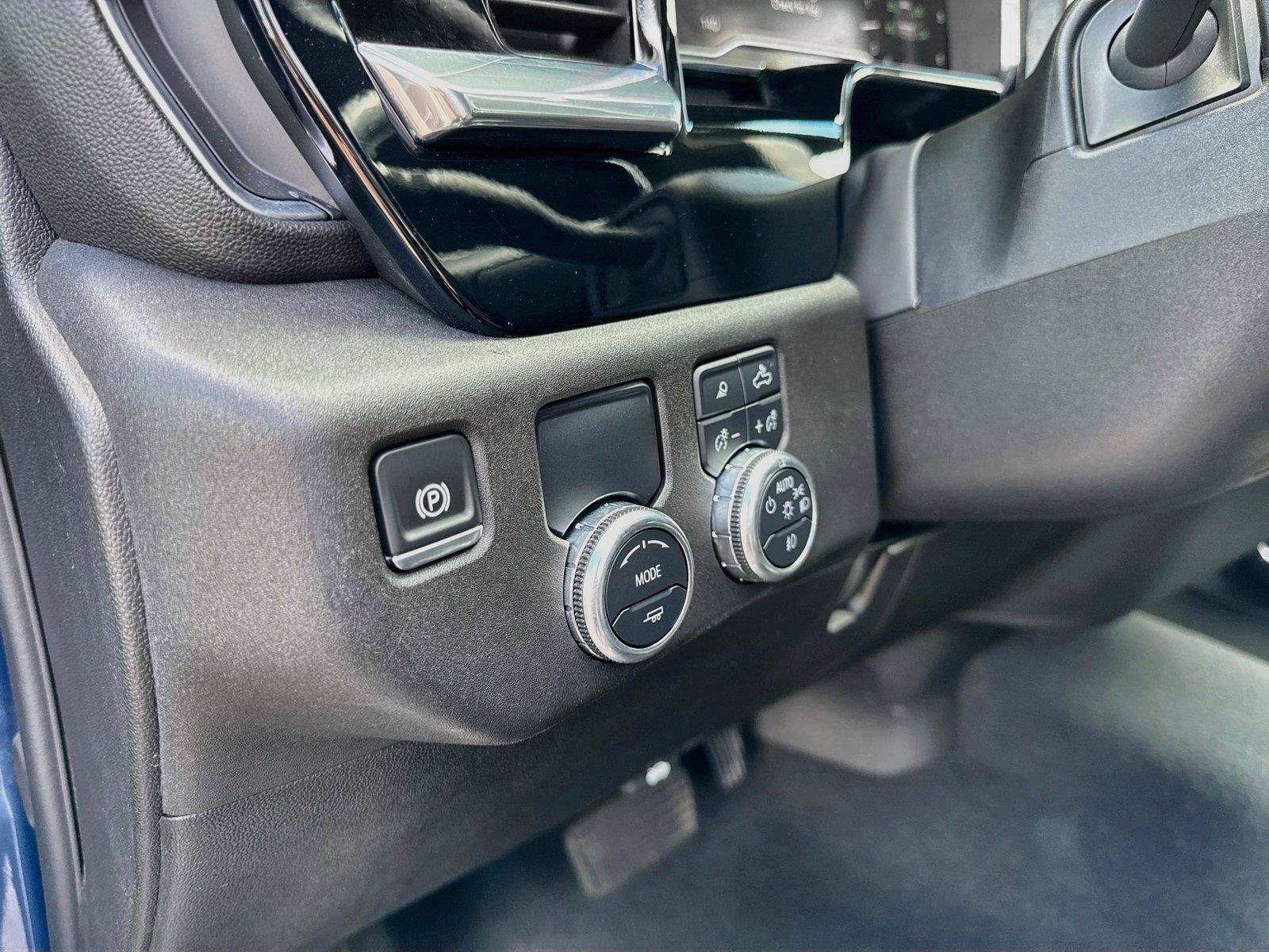 Used 2024 GMC Sierra 1500 SLT RWD image 14