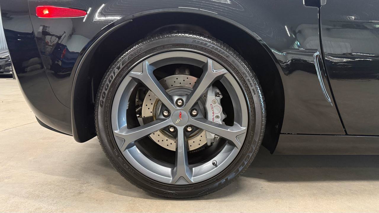 Used 2010 Chevrolet Corvette Grand Sport w/ Preferred Equipment Group RWD image 45