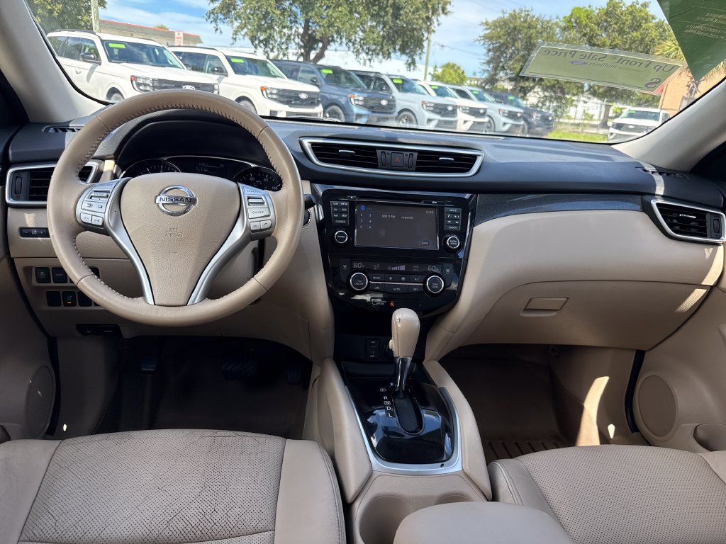 Used 2014 Nissan Rogue SL w/ SL Premium Package FWD image 6