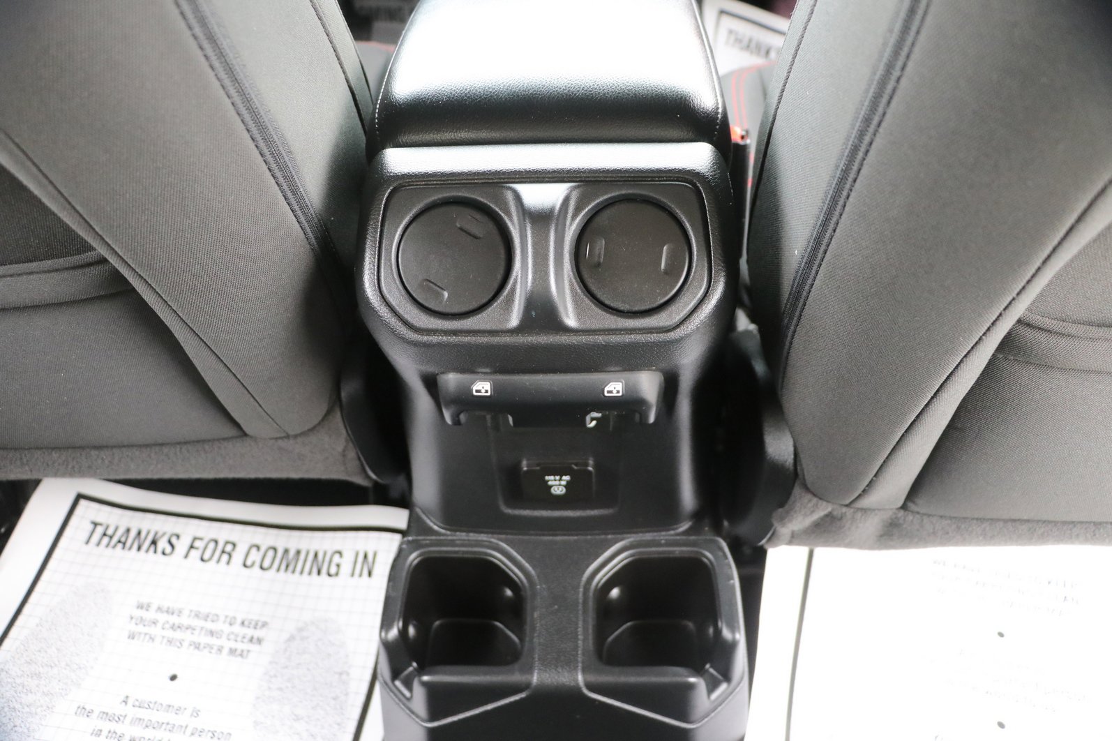 Used 2023 Jeep Gladiator Rubicon w/ Trailer Tow Package image 31