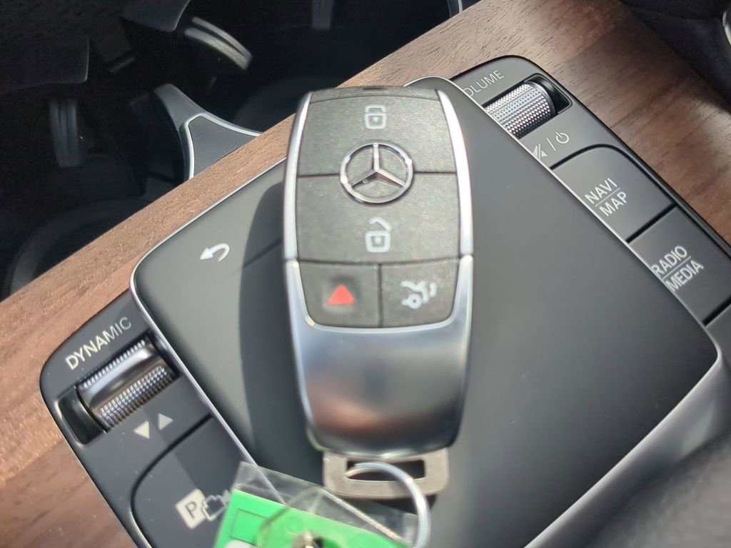 Certified 2026 Mercedes-Benz GLE 350 4MATIC image 18