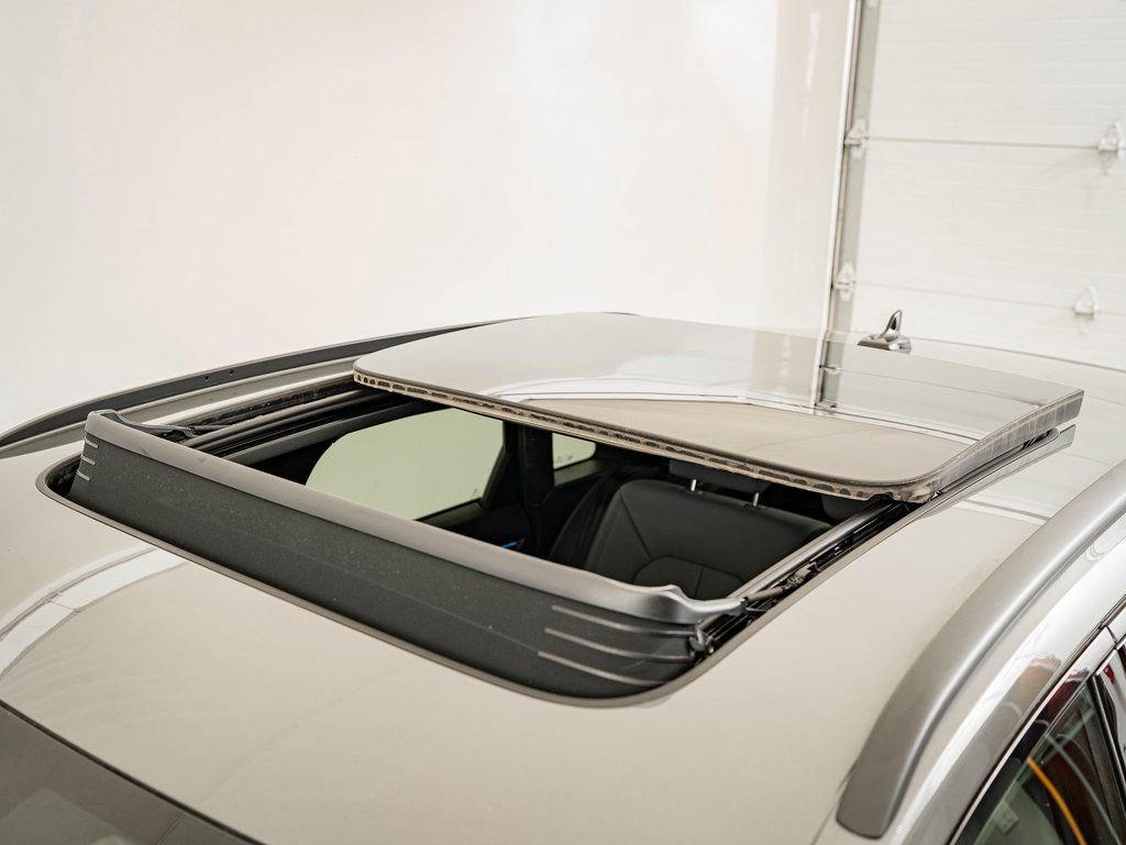 Used 2023 Audi Q3 2.0T Premium Plus w/ Premium Plus Package image 14