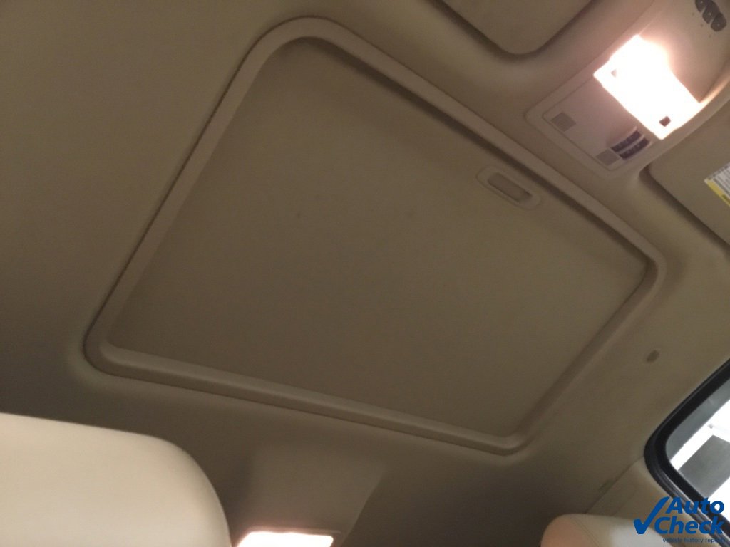 Used 2011 Chevrolet Avalanche LTZ image 51