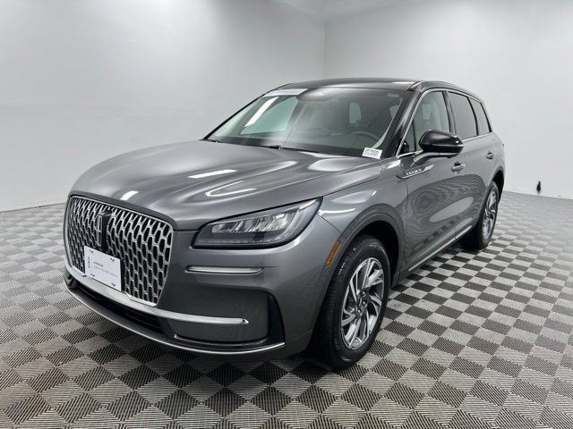 Certified 2023 Lincoln Corsair AWD w/ Equipment Group 101A image 2