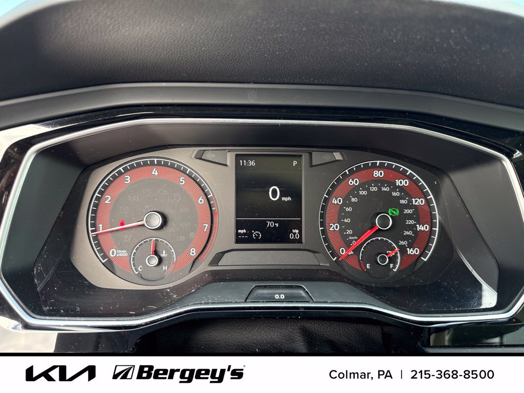 Used 2020 Volkswagen Jetta SE w/ SE Cold Weather Package FWD image 14