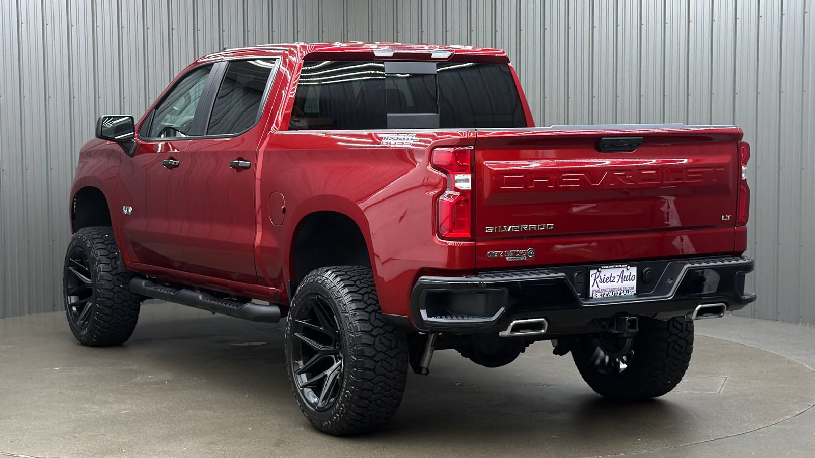 Used 2026 Chevrolet Silverado 1500 LT Trail Boss w/ Convenience Package II AWD/4WD image 3