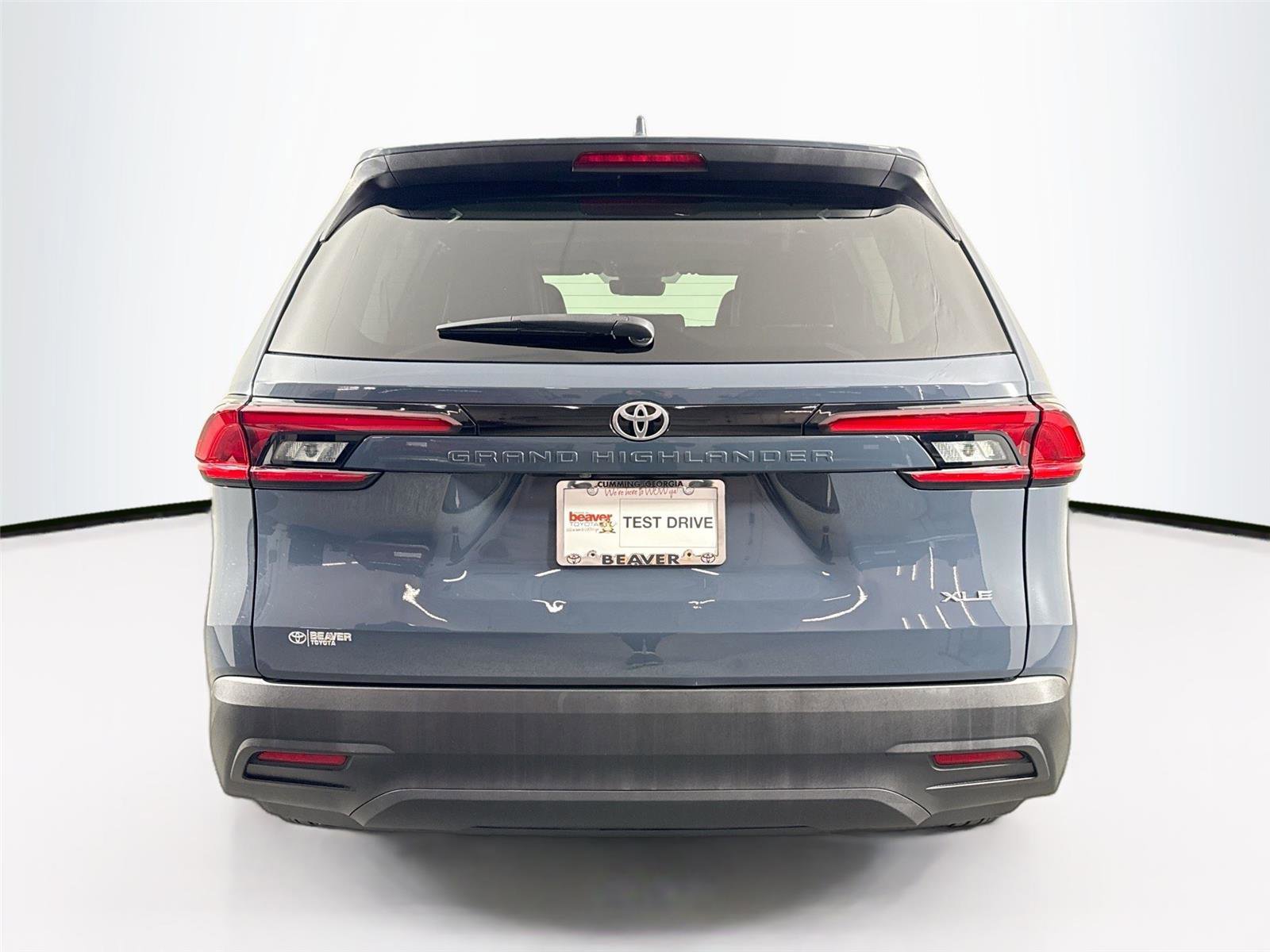 Certified 2025 Toyota Grand Highlander FWD image 13