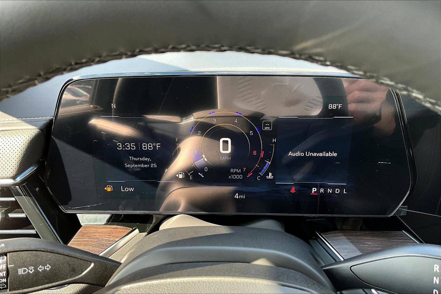 New 2025 Chevrolet Suburban Premier image 9