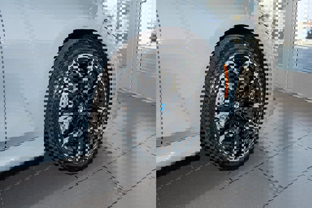 New 2026 BMW 330i xDrive Sedan w/ M Sport Package image 6