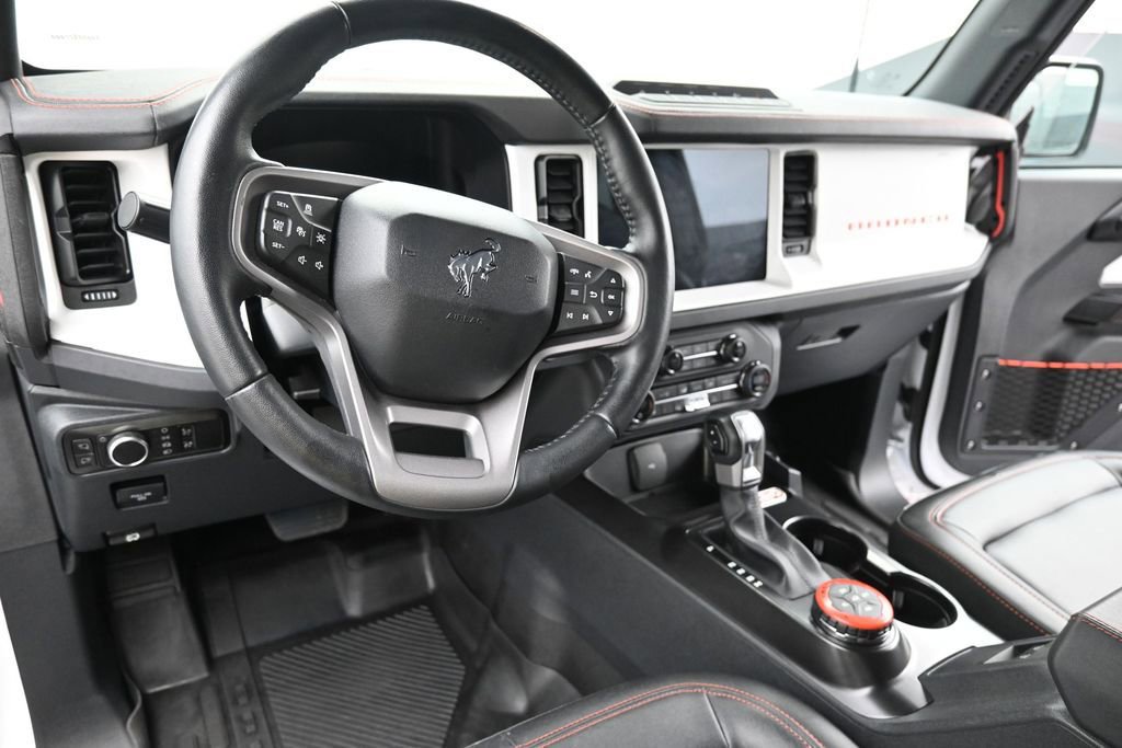 Used 2025 Ford Bronco Stroppe Edition AWD/4WD image 12