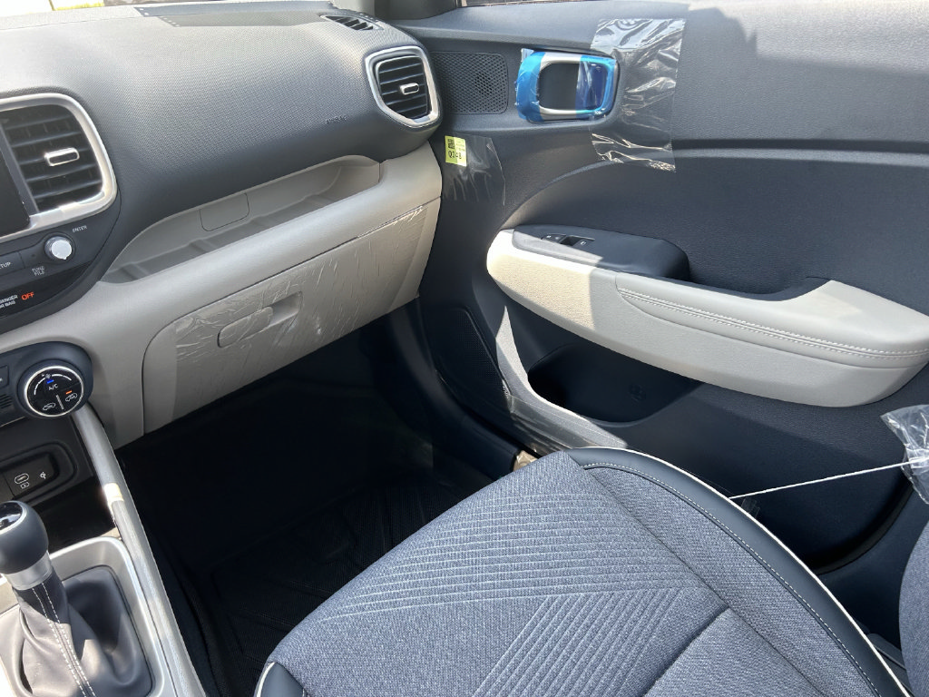New 2026 Hyundai Venue SEL FWD image 20