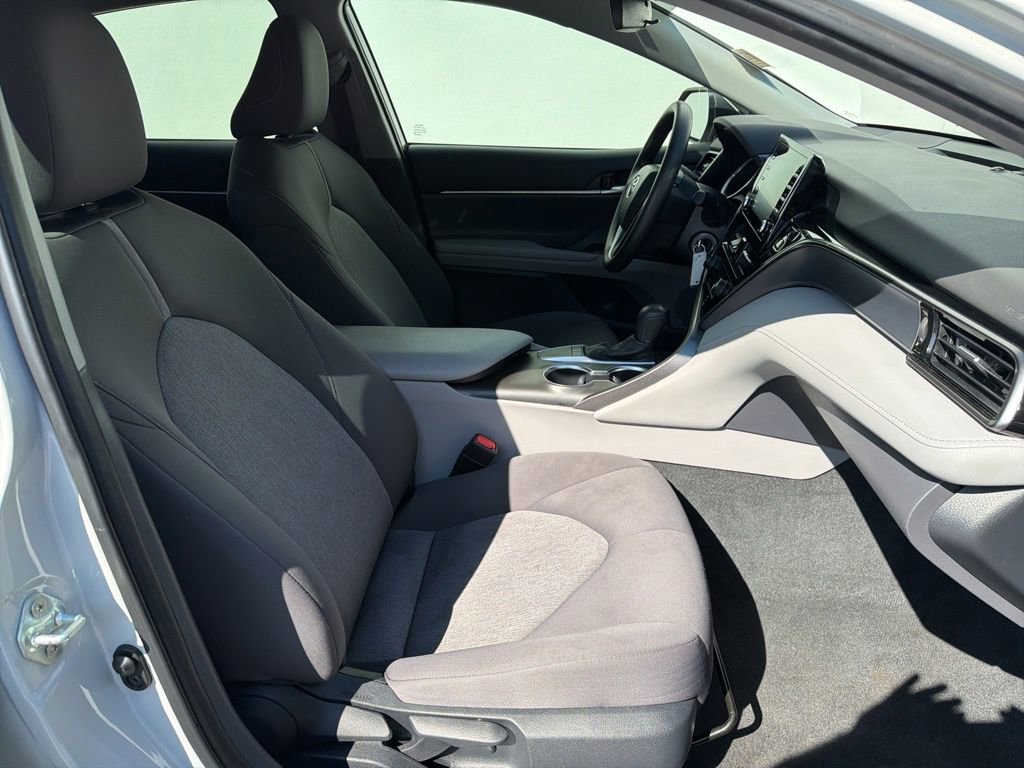 Used 2023 Toyota Camry LE FWD image 24